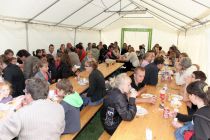 Barbecue sous le barnum